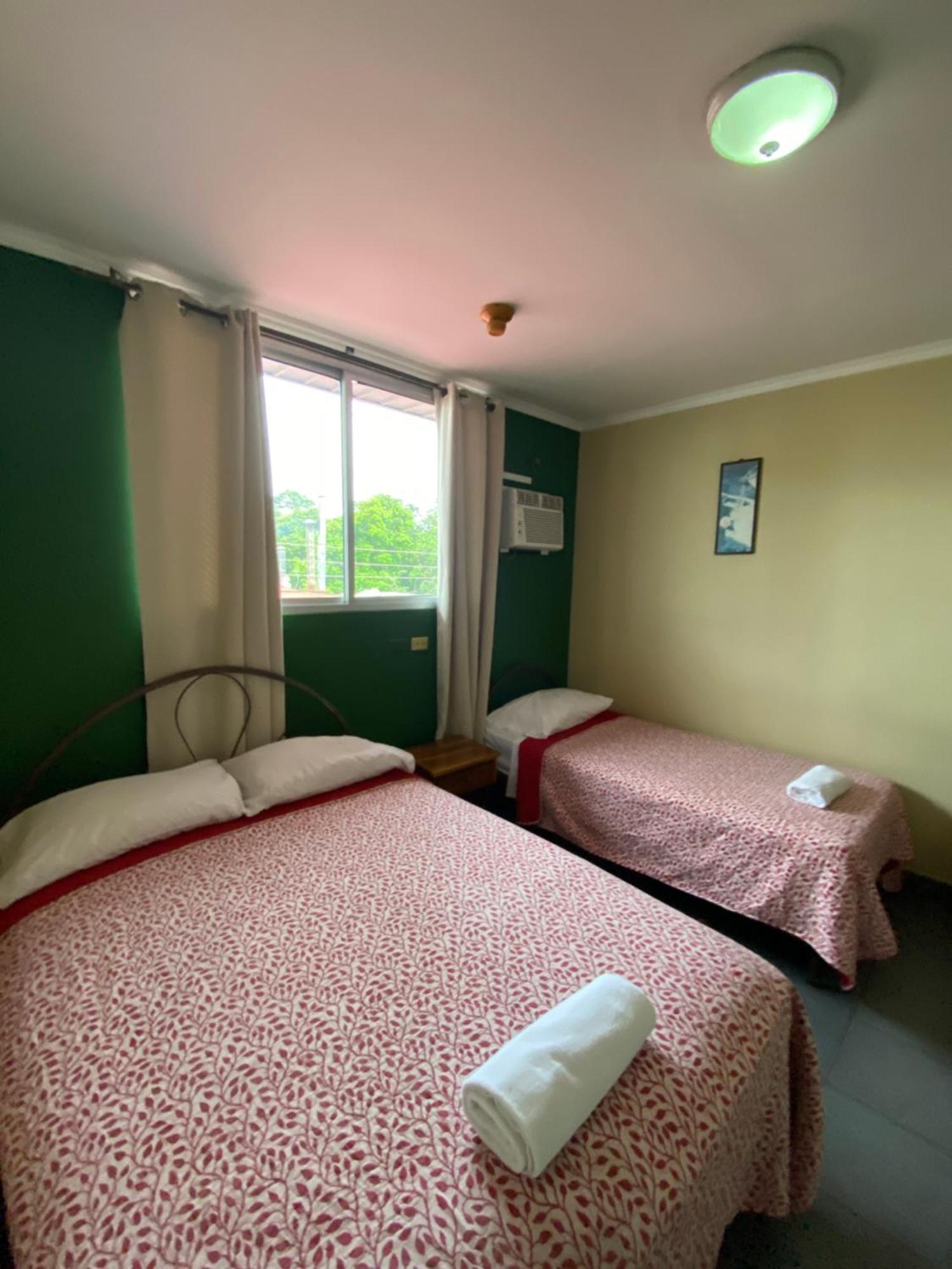 Hotel Toledo David Bagian luar foto