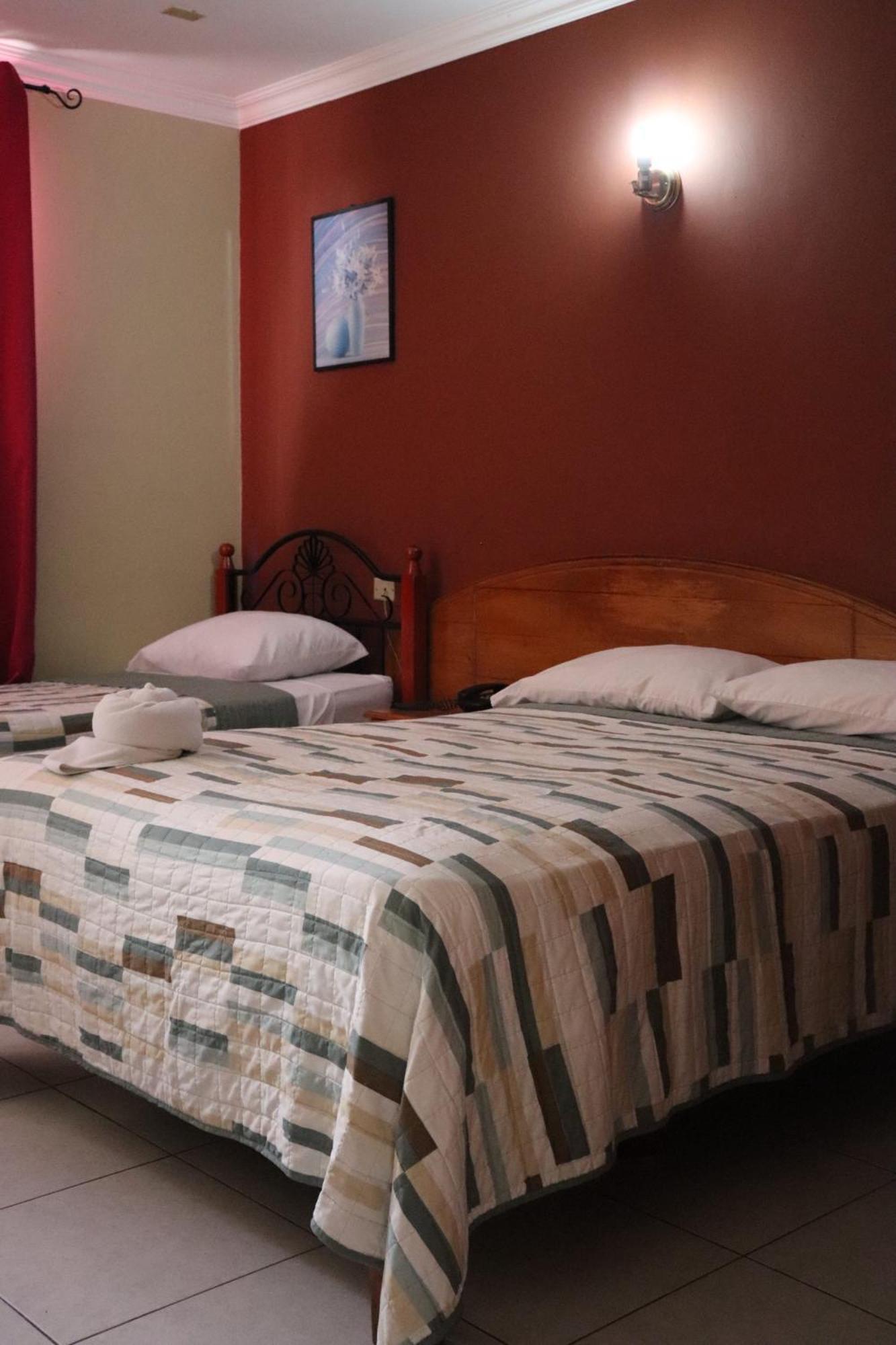 Hotel Toledo David Bagian luar foto